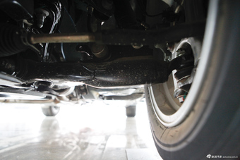 2013款锐志2.5V自动菁锐版