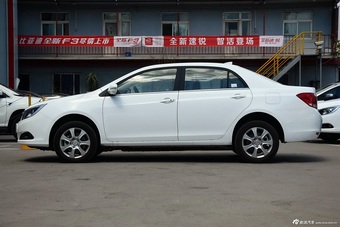 2016款比亚迪e5豪华型