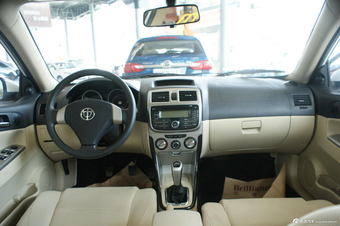 2011款骏捷FSV 1.5L手动舒适型