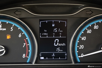 2016款宝骏630 1.5L手动舒适型