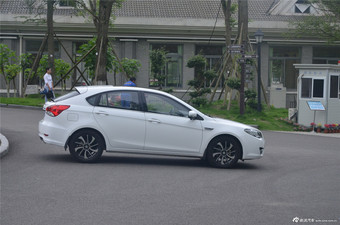 2014款东南-V6菱仕到店实拍