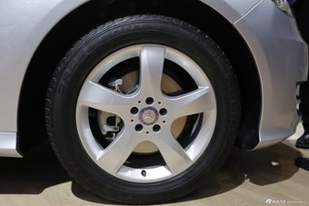 2014款奔驰R320 4MATIC豪华型