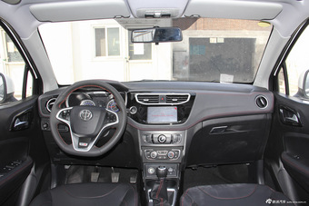 2016款中华V3 1.5T手动旗舰型图片