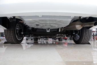 2013款卡罗拉特装版1.8L CVT至酷版GL-i