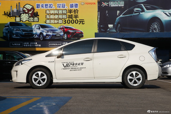 2012款普锐斯1.8L自动豪华先进版