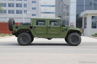 国产纯种的战地越野.真的很猛！