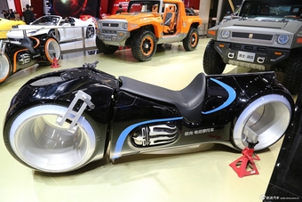 2014款极光电动摩托车