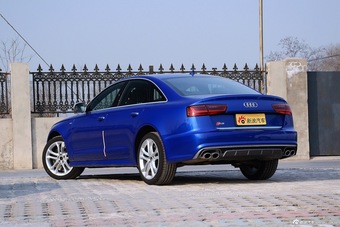 2016款奥迪S6 4.0T自动TFSI
