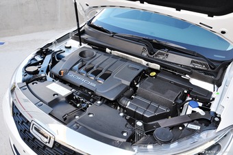 2015款观致3都市SUV 1.6T自动型动派增强型