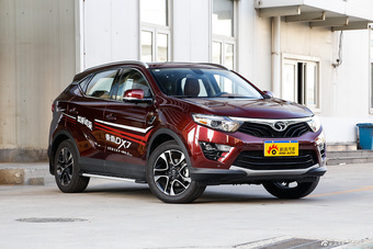 2015款DX7 1.5T手动豪华型