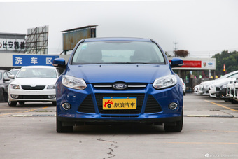 2012款福克斯两厢1.6L自动风尚型