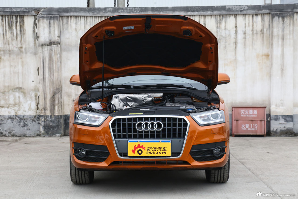 2015款奥迪Q3 35TFSI舒适型