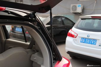 2014启辰R30到店实拍