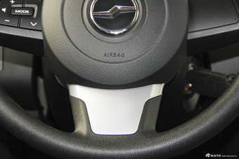 2015款中兴GX3 1.5L手动精英版