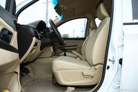 2015款五菱宏光S1 1.5L手动标准型