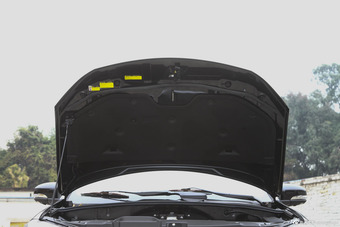 2015款比亚迪S7升级版1.5T手动尊贵型