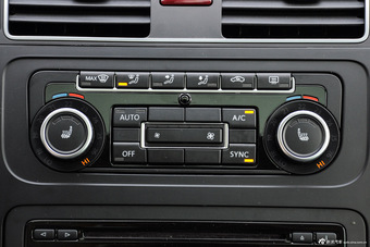 2015款途安1.4T自动旗舰版5座