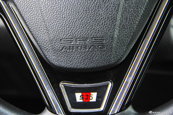 2016款金杯智尚S35 1.5L手动智能版