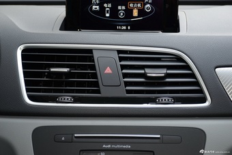 2016款奥迪Q3 2.0T自动quattro全时四驱35TFSI风尚型