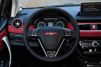 2015款哈弗H1 1.5L自动尊贵型