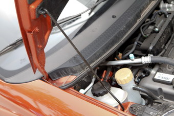 2012款乐驰1.0P-TEC手动活力型