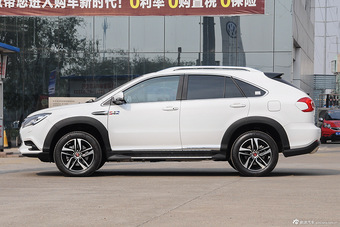 2015款比亚迪唐2.0T自动四驱尊贵型