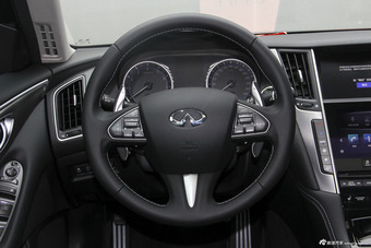 2015款英菲尼迪Q50L 2.0T自动运动版