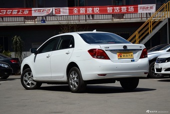 2016款比亚迪e5豪华型