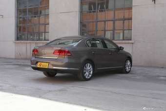 2013款迈腾2.0TSI尊贵型