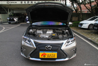 2015款雷克萨斯ES 2.0L自动200舒适版