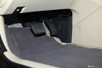 2013款海马S7 2.0L自动智尚版