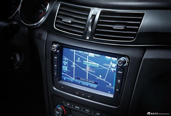 2013款东风风神S30官方图