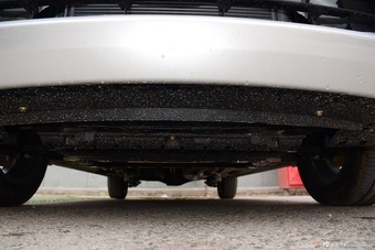 2016款五菱宏光S1 1.5L手动尊享型