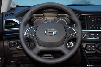 2015款传祺GS4 200T G-DCT豪华版