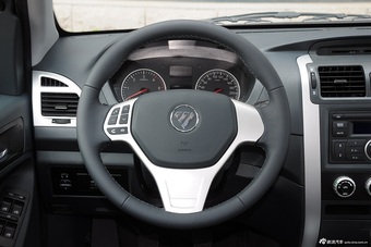 2014款拓陆者E5 2.8T精英版4JB1