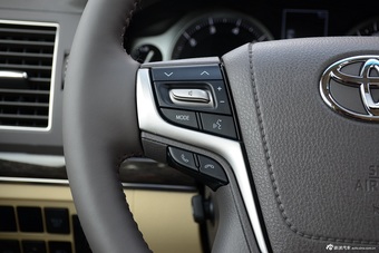 2016款兰德酷路泽4.6L自动VX-R