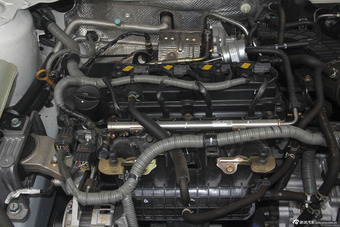 2015款海马福美来1.5T自动品尚型