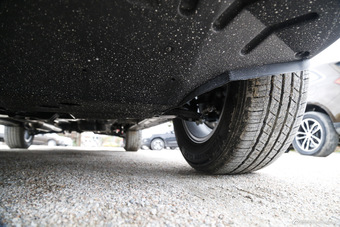 2015款众泰T600 1.5T手动旗舰型