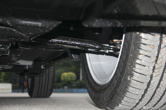 2015款昂科拉1.4T手动两驱都市进取型