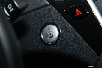 2014款索纳塔八 2.4L 自动豪华版 国IV