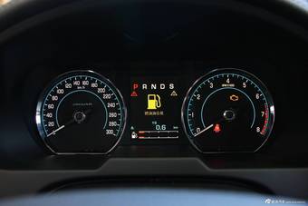 2015款捷豹XF 2.0T风华版到店实拍