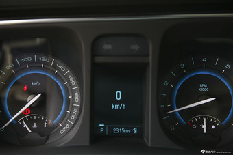 2014款GL8商务车3.0L自动XT豪华商务旗舰版