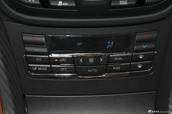 2015款绅宝CC 1.8T自动精英版