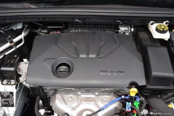 2015款雪铁龙C4L 1.8L自动尊贵型