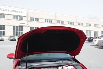 2015款英朗15N手动豪华型