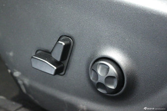 2014款自由光2.4L自动精锐版