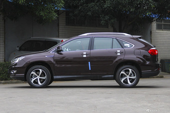 2016款比亚迪S7 2.0T自动旗舰型Plus