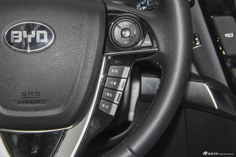 2016款比亚迪S7 2.0T自动旗舰型Plus