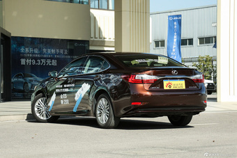 2015款雷克萨斯ES 2.0L自动200精英版