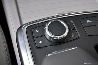 2014款奔驰ML320 4MATIC